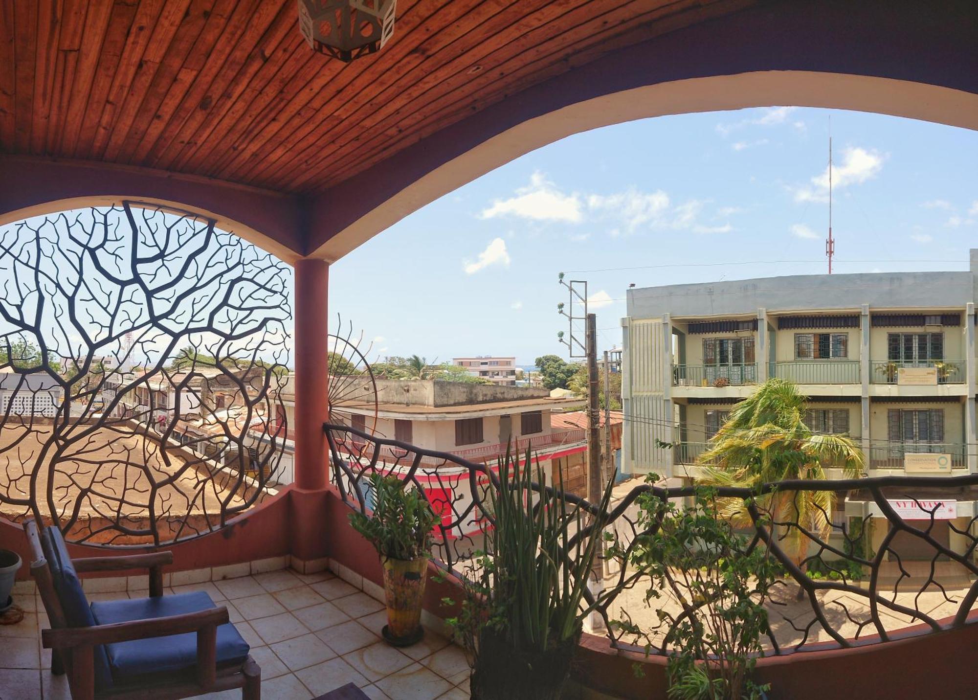 Central Hotel Antsiranana Exterior foto
